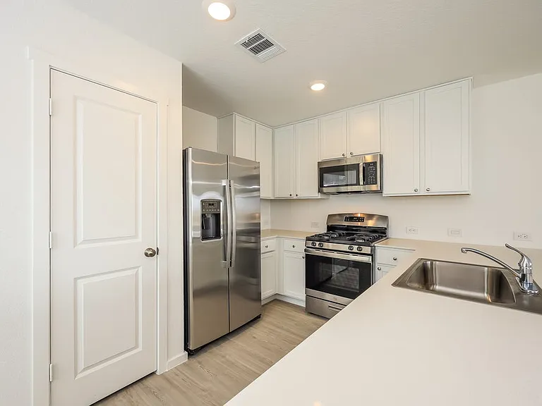 3605 Knob Trl — Photo 7