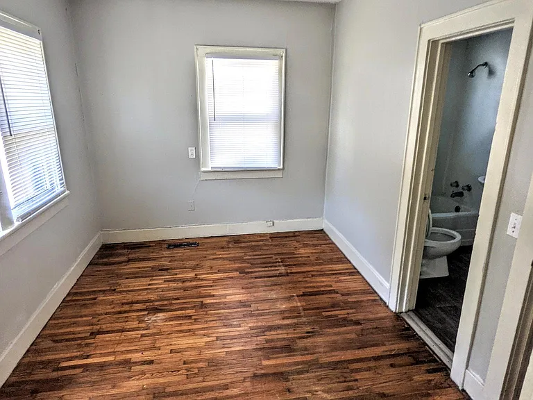 952 N Terrace Dr — Photo 3