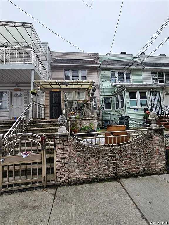 13222 101st Avenue photo 1