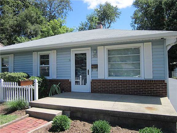 3rd image of 5625 Ralston Ave