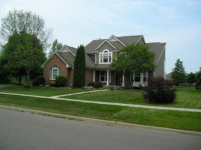 1st image of 5551 Woodfield Pkwy