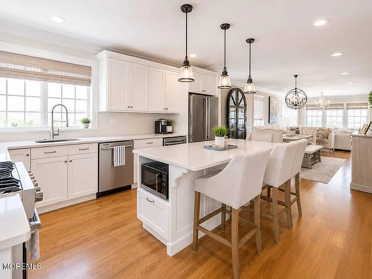 1246 Ocean Ave #B — Photo 12