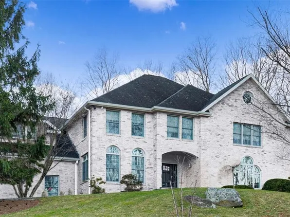 26 Brundige Drive, Goldens Bridge, NY 10526