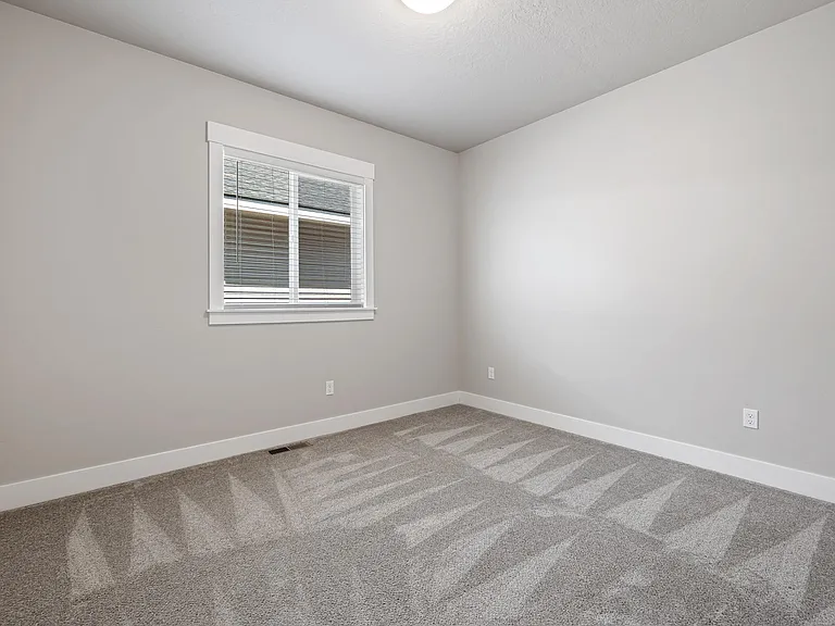 635 S Tylee Way — Photo 29