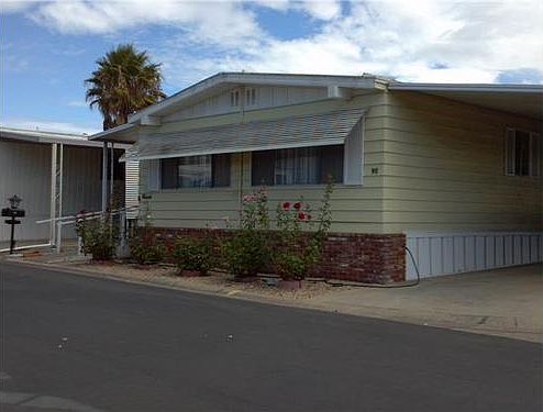 1st image of 1506 Oak Dr Space 90