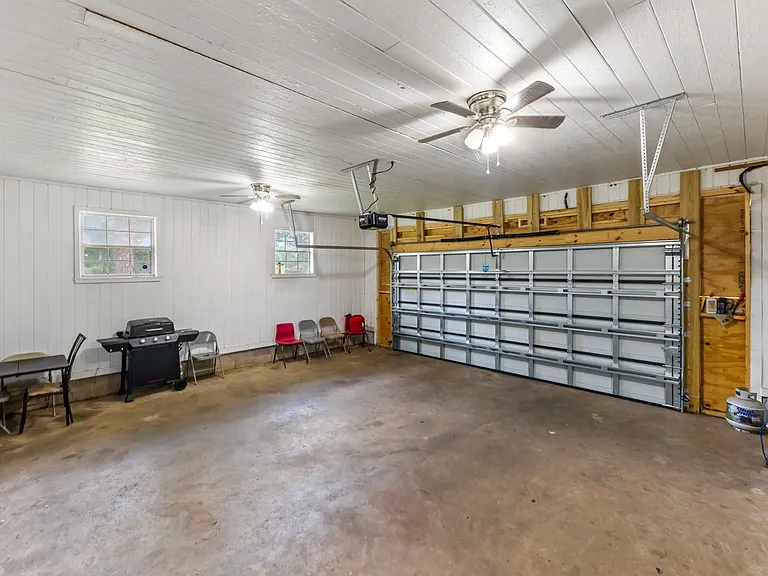 830 S Adams St — Photo 34