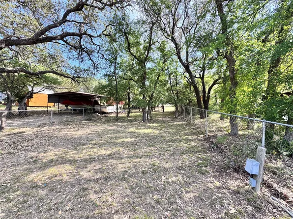 434-436 Lakeside Ct, May, TX 76857