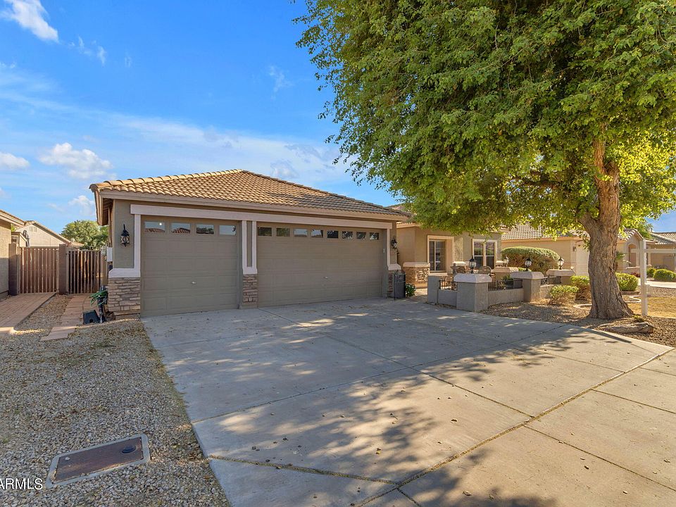 1st image of 3771 E CAMDEN Avenue