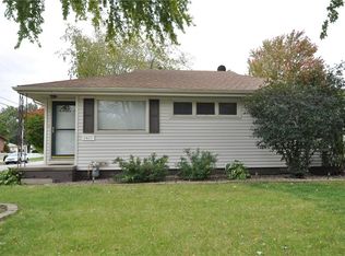 2423 E 16th St, Des Moines, IA 50316