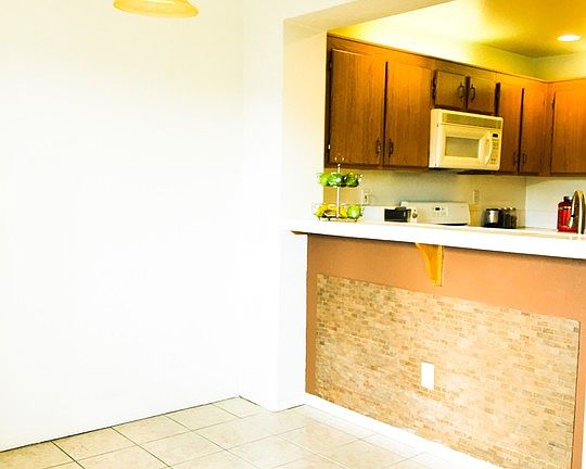 4th image of 23170 Colony Park Dr