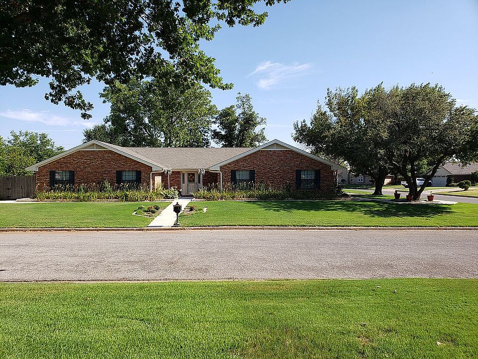 1st image of 1114 Eagle Ln