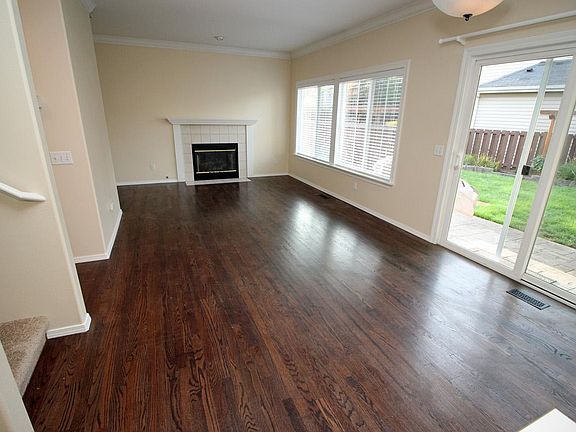 5th image of 5628 S 234th St