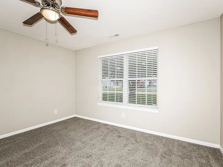 4009 Dogwood Ln — Photo 14