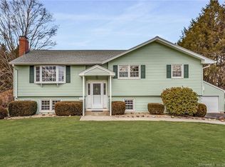 39 Puritan Ln, Newington, CT 06111
