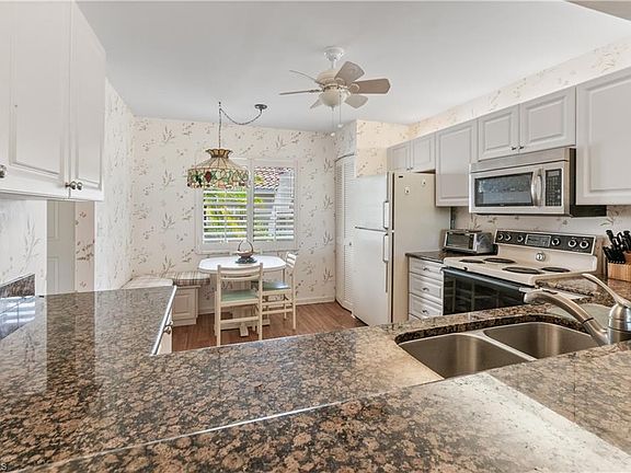5th image of 5916 Cranbrook WAY #G102