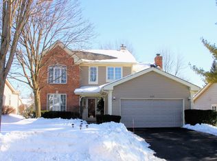 645 Golfers Ln, Bartlett, IL