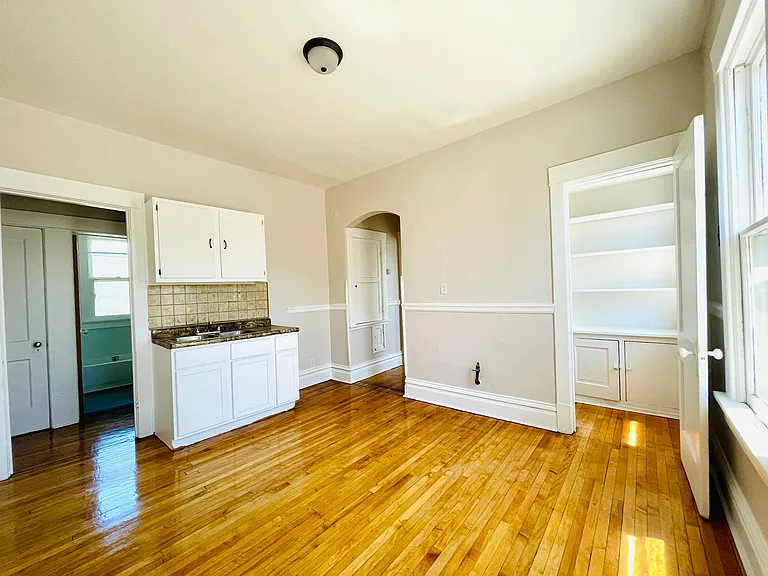 1767 S Pearl St #A — Photo 2