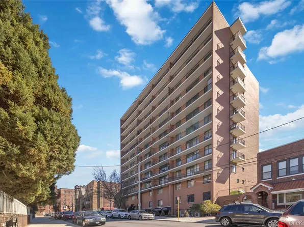 23-22 30 Road #7D, Astoria, NY 11102
