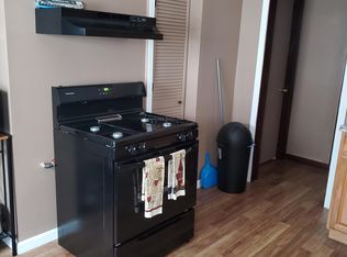 26 Home St, Springfield, MA 01104