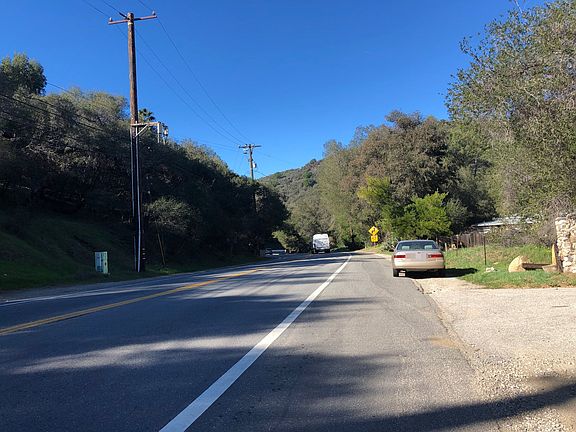 4th image of 883 N Topanga Canyon Blvd