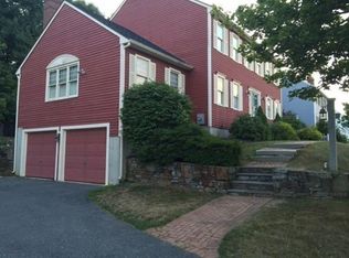 34 Trowbridge Ln, Shrewsbury, MA 01545