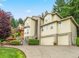 13610 SE Snowfire Dr, Happy Valley, OR 97086