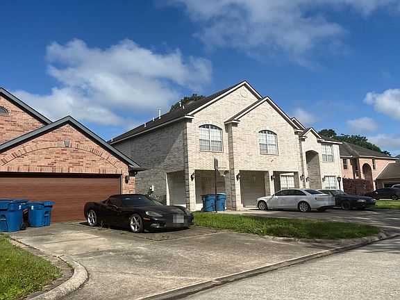 3rd image of 18331 Marlin Waters Dr