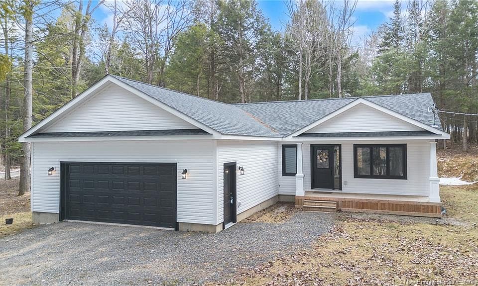 1st image of 208 Crocks Point Rd