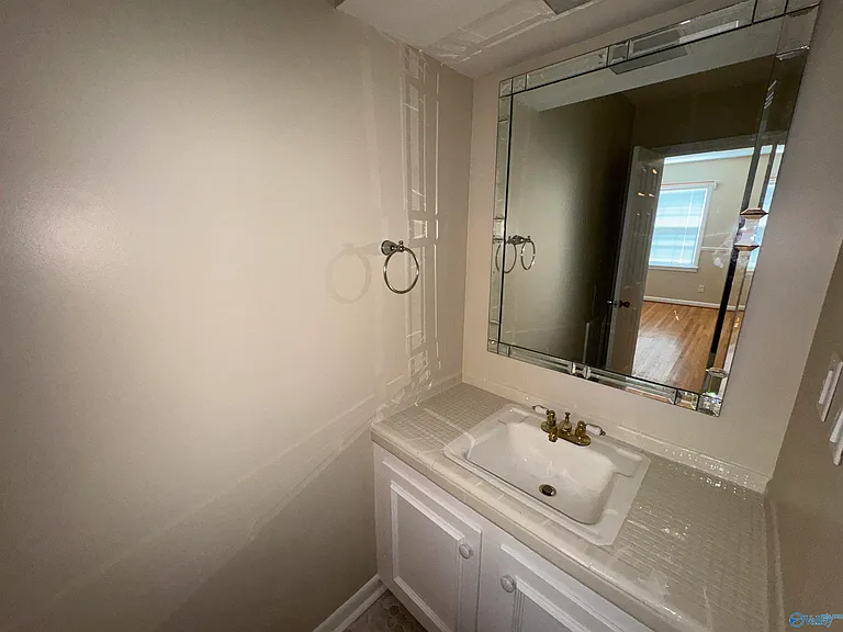 816 Mira Vista Dr SE — Photo 24