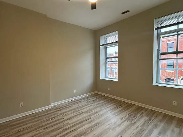 1410 Madison Ave #2 — Photo 13
