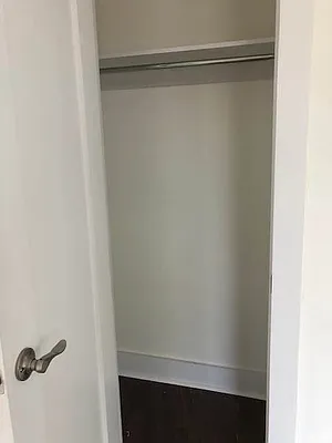 Rented by Lang Realty LLC | media 8