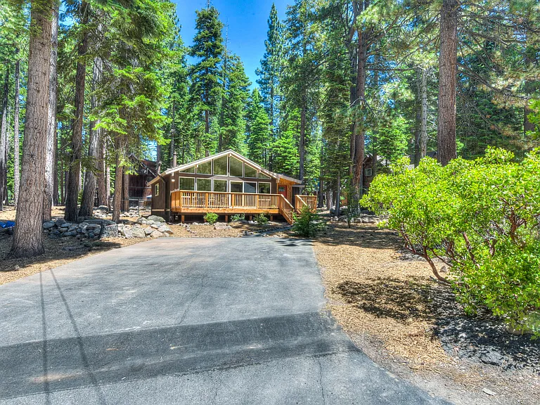 5618 Sahara Dr — Photo 24