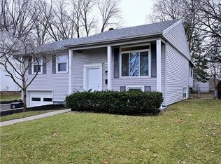 1300 Birch Ave, Maumee, OH 43537