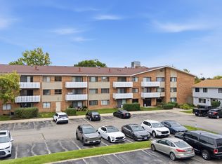 2000 Bayside Dr Unit 114, Palatine, IL 60074