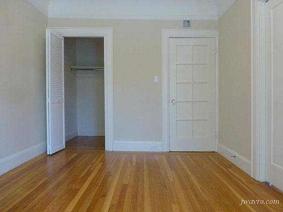 4th image of 2550 Fulton St #2