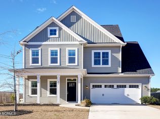217 Bachmans Trl, Hampstead, NC 28443
