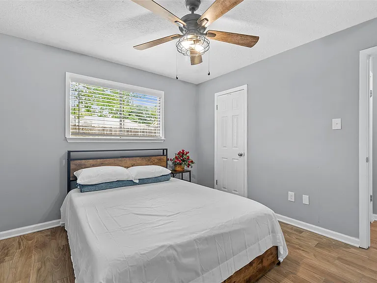 19630 San Gabriel Dr — Photo 16