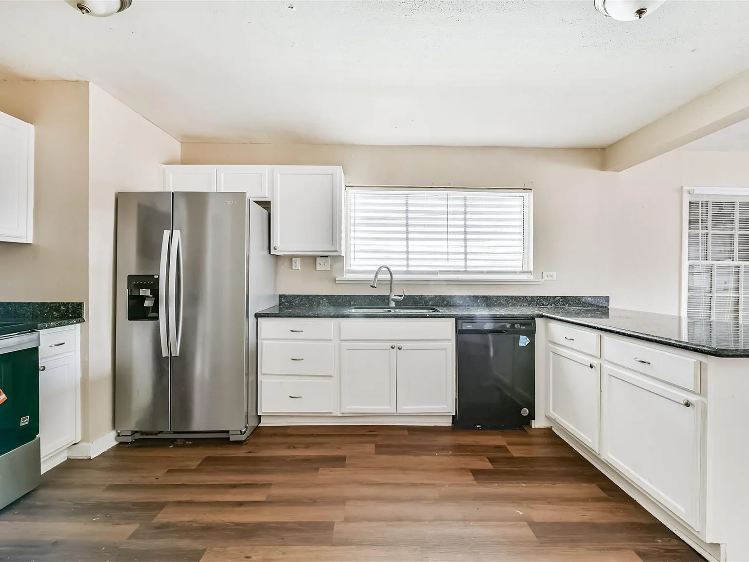 4 bed, 2.0 bath, $1,595 — Photo 4
