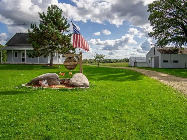 230 1st Avenue E, Clear Lake, WI 54005