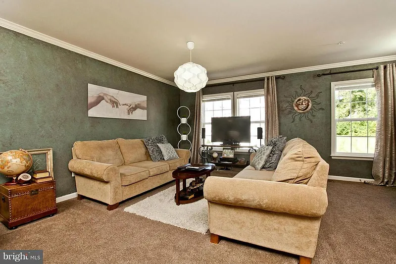Thumbnail 12