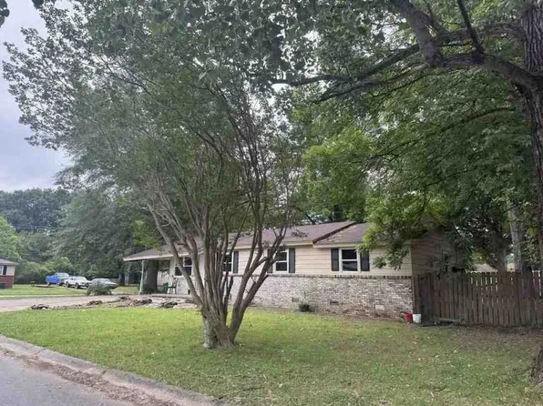 1124 Healy St, North Little Rock, AR 72117