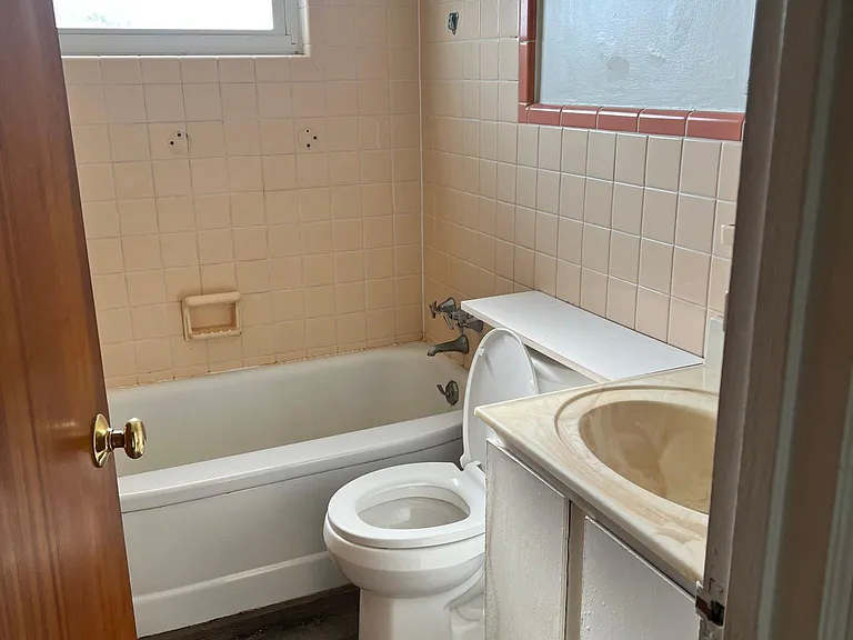 609 Mossoak Dr #609 — Photo 6