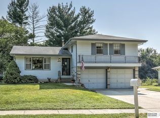 8205 S 38th Ave, Bellevue, NE 68147