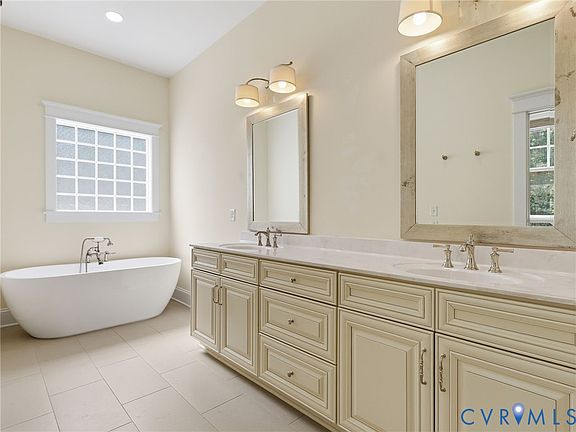 5th image of 2259 Branch Springs Ct