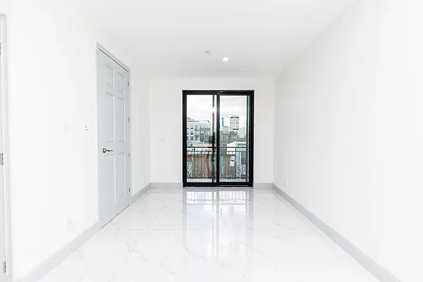 Rented by Oxford Property Group | media 11