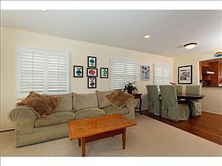 2nd image of 5716 Beaumont Ave