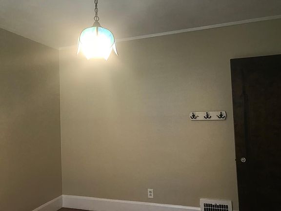 4th image of 1528 Crosby St #1