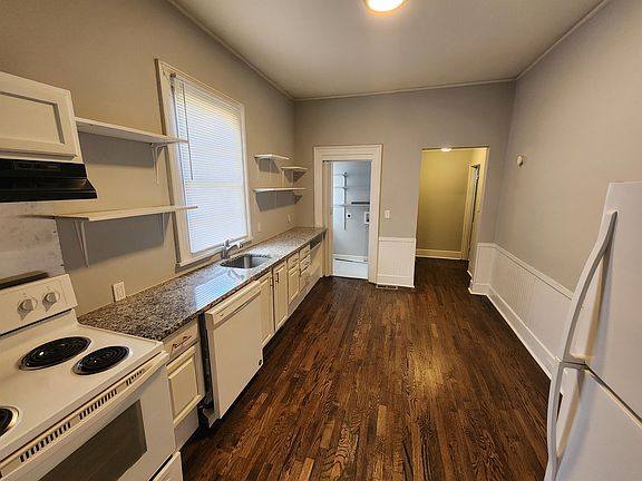 5th image of 1282 Lucile Ave SW Unit 1