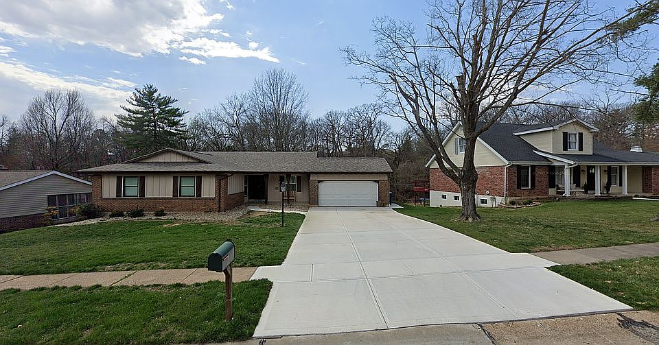 1st image of 321 Wildforest Dr