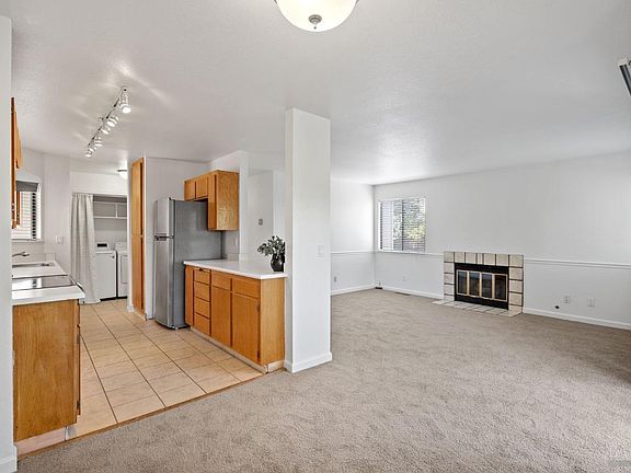 5th image of 2666 Westberry Drive